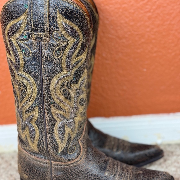 Buffalo David Bitton Tan Leather Boots Size 36EE - Picture 4 of 14